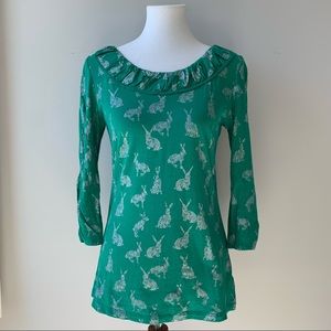 Anthropologie 9H15 Green and Silver Rabbit Top Size Small
